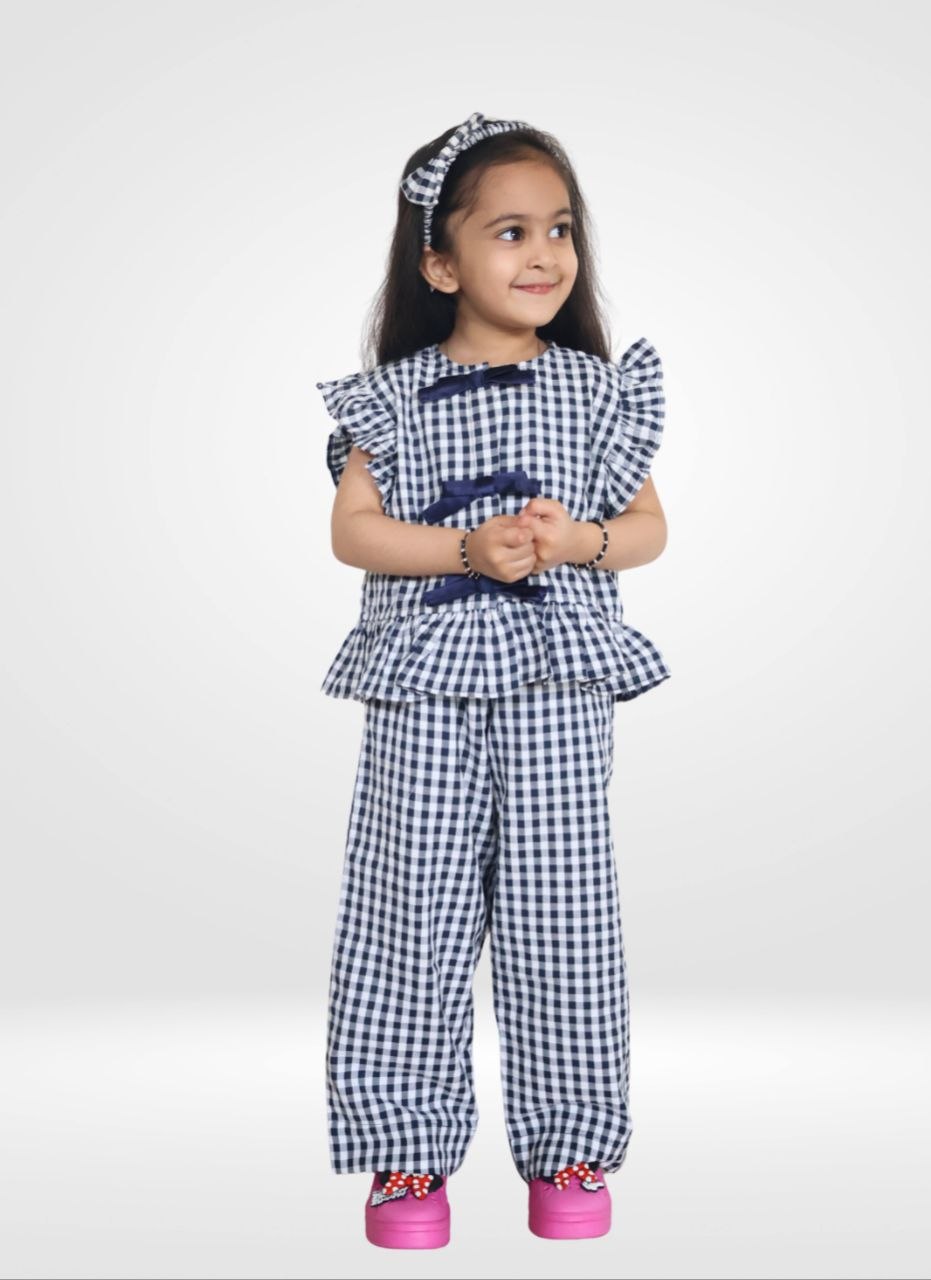 Cord set with pants